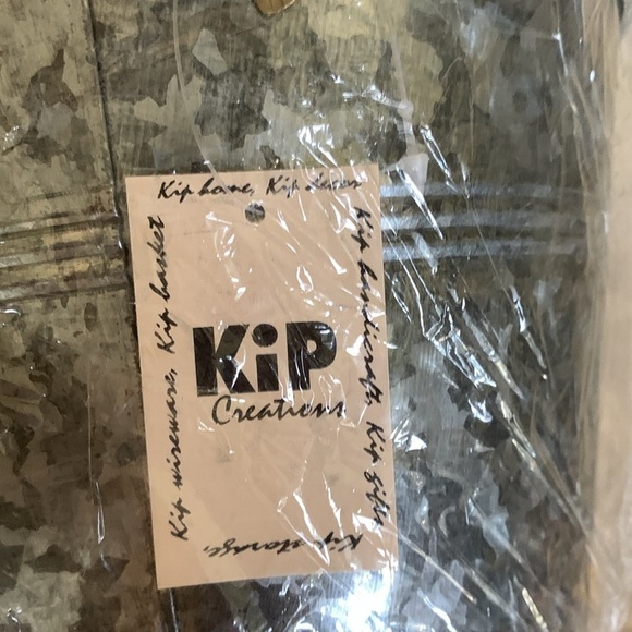 Set of 5 Rustic Decor Vintage Galvanized Metal Bucket planters gold hardware - Picture 11 of 11